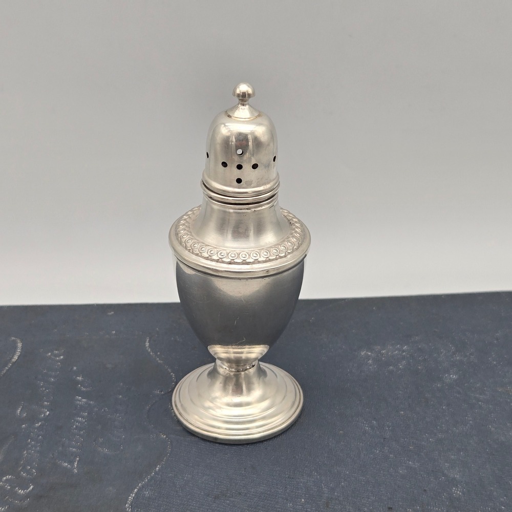 Antique Sterling‎ Silver Salt or Pepper Shaker Weighted Base 51.6 Grams